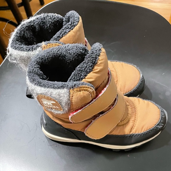 Sorel Whitney Kids Two Strap Boots- Elk- Size 10 - Picture 3 of 5